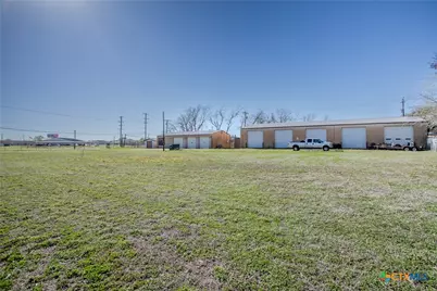 702 & 704 Clay Drive, Victoria, TX 77904 - Photo 6