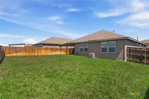 1328 Almond Crk, Seguin, TX 78155 - Photo 32