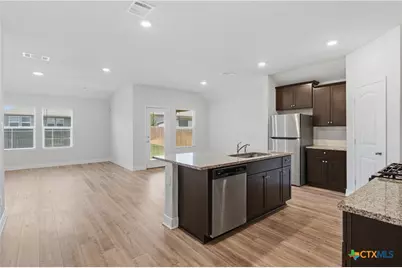 1328 Almond Creek, Seguin, TX 78155 - Photo 8