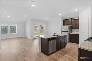 1328 Almond Crk, Seguin, TX 78155 - Photo 8