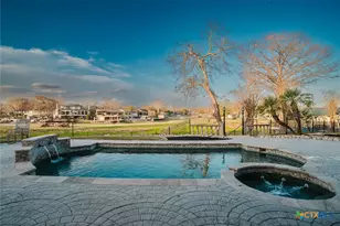 850 Lakeview Trail, Mcqueeney, TX 78123 - Photo 32