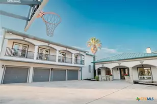 850 Lakeview Trail, Mcqueeney, TX 78123 - Photo 6