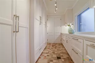 850 Lakeview Trail, Mcqueeney, TX 78123 - Photo 20