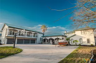 850 Lakeview Trail, Mcqueeney, TX 78123 - Photo 4