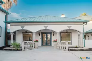 850 Lakeview Trail, Mcqueeney, TX 78123 - Photo 6
