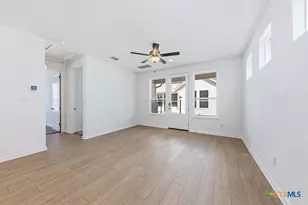 2150 Hofstaat, New Braunfels, TX 78130 - Photo 4