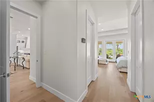 1410 E Creekview Dr, Salado, TX 76571 - Photo 12