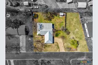 320 Highland Drive, Burnet, TX 78611 - Photo 4