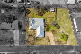 320 Highland Dr, Burnet, TX 78611 - Photo 4