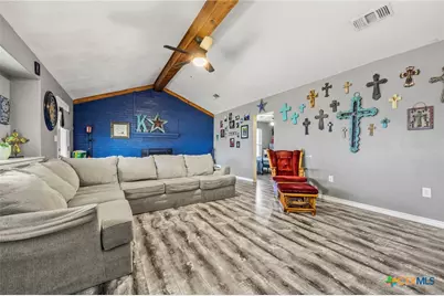 320 Highland Drive, Burnet, TX 78611 - Photo 8