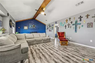 320 Highland Dr, Burnet, TX 78611 - Photo 8