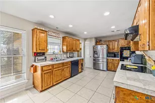 320 Highland Dr, Burnet, TX 78611 - Photo 12