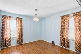 4711 Dahlia Ln, Victoria, TX 77904 - Photo 18