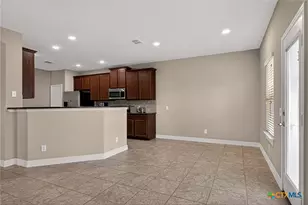 688 Community Dr, New Braunfels, TX 78132 - Photo 16