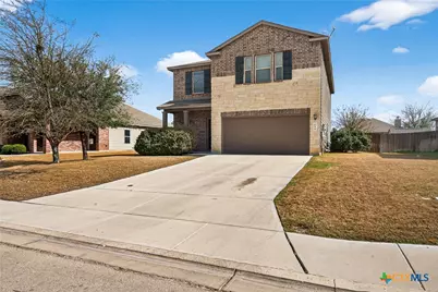 688 Community Drive, New Braunfels, TX 78132 - Photo 2