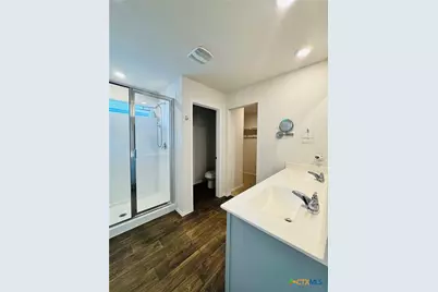 417 Deborah Drive, New Braunfels, TX 78130 - Photo 10