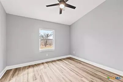 6638 Hickory Forrest Drive, Seguin, TX 78155 - Photo 22