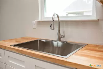 193 Powderhorn Lane, Port Lavaca, TX 77979 - Photo 34