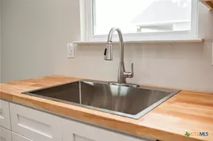 193 Powderhorn Ln, Port Lavaca, TX 77979 - Photo 34