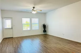 13410 Mussel Run, Elgin, TX 78621 - Photo 4