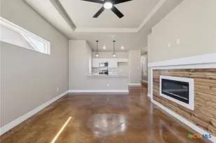 1313 Lone Pine Way, Killeen, TX 76543 - Photo 4