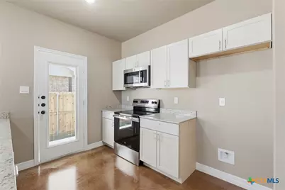 1313 Lone Pine Way, Killeen, TX 76543 - Photo 10