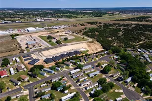 1313 Lone Pine Way, Killeen, TX 76543 - Photo 28