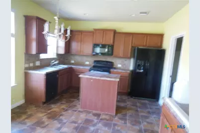 753 Great Oaks Drive, New Braunfels, TX 78130 - Photo 10