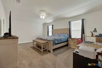 1316 Parkwood, Seguin, TX 78155 - Photo 10