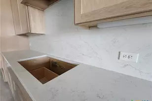 302 Rodeo Rd, Salado, TX 76571 - Photo 12