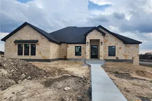 302 Rodeo Rd, Salado, TX 76571 - Photo 1