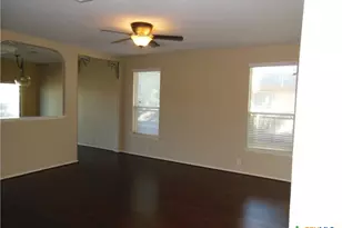 505 Starling Creek Creek, New Braunfels, TX 78130 - Photo 4