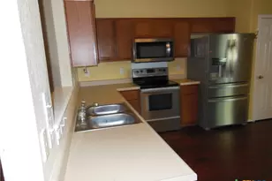 505 Starling Creek Creek, New Braunfels, TX 78130 - Photo 6