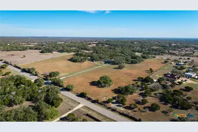 2444 Purgatory Road, New Braunfels, TX 78132 - Photo 2