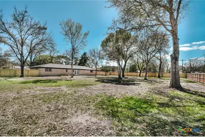 502 Berwick Street, Victoria, TX 77904 - Photo 40