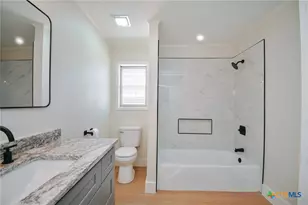 502 Berwick St, Victoria, TX 77904 - Photo 20