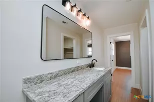 502 Berwick St, Victoria, TX 77904 - Photo 34