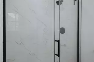 502 Berwick St, Victoria, TX 77904 - Photo 32