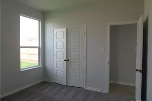 352 Blacktail Dr, New Braunfels, TX 78130 - Photo 14