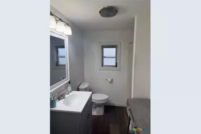 203 Oleander Avenue, Tivoli, TX 77990 - Photo 6