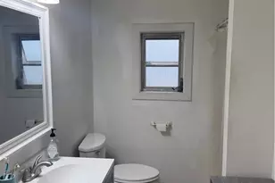 203 Oleander Ave, Tivoli, TX 77990 - Photo 6