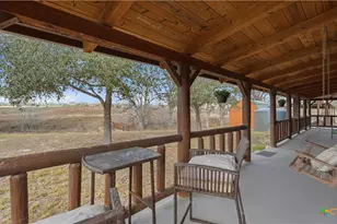 113 Spring Ranch Rd, Floresville, TX 78114 - Photo 6