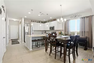 3654 Twin Dish Wy, New Braunfels, TX 78130 - Photo 10