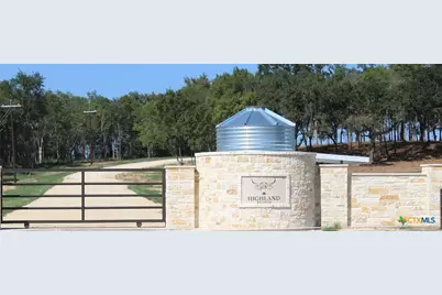 132 Highland Drive, Cameron, TX 76520 - Photo 2