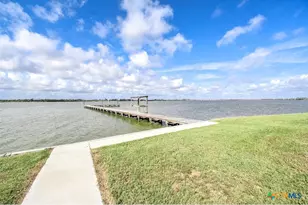 1535 Bayview Dr, Palacios, TX 77465 - Photo 36