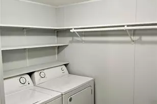 1535 Bayview Dr, Palacios, TX 77465 - Photo 10