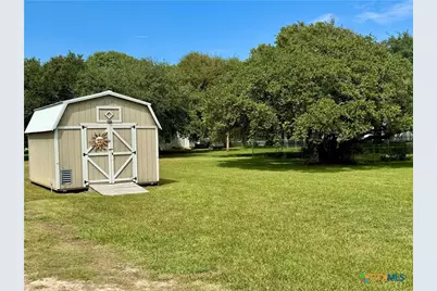 1535 Bayview Drive, Palacios, TX 77465 - Photo 2