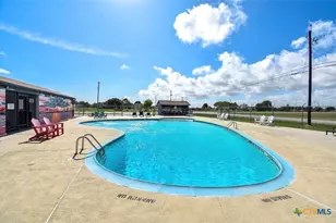 1535 Bayview Dr, Palacios, TX 77465 - Photo 32