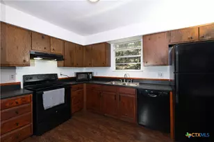833 Old Ranch Rd 12, San Marcos, TX 78666 - Photo 4