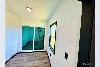 1118 Cr 447, Waelder, TX 78959 - Photo 20